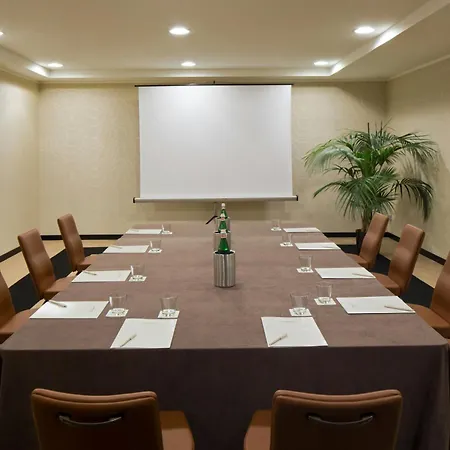 Starhotels Du Parc بارما