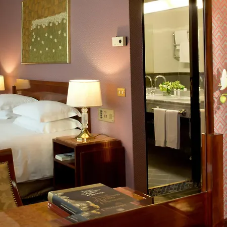 Starhotels Du Parc 4* بارما