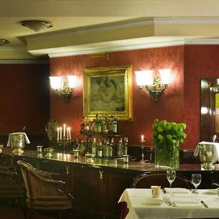 Starhotels Du Parc فندق 4*