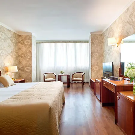 Szálloda Starhotels Du Parc 4*