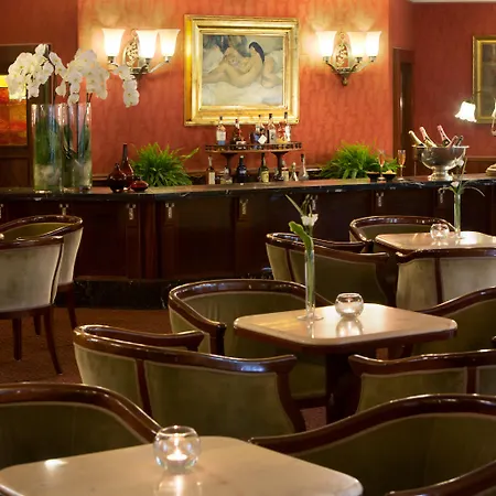 Szálloda Starhotels Du Parc 4*