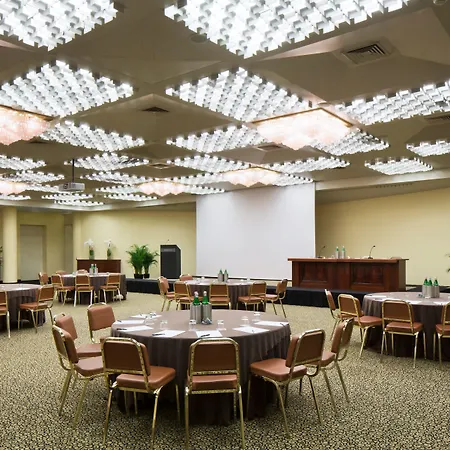 Hotel Starhotels Du Parc 4*