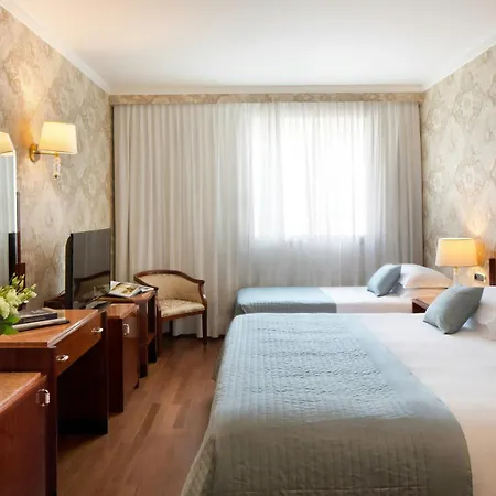 Otel Starhotels Du Parc Parma