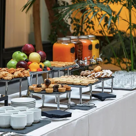 Starhotels Du Parc 4* بارما