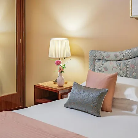 Starhotels Du Parc بارما