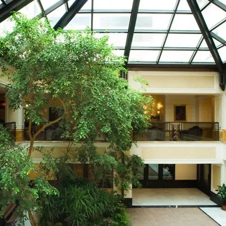 Hotel Starhotels Du Parc 4*