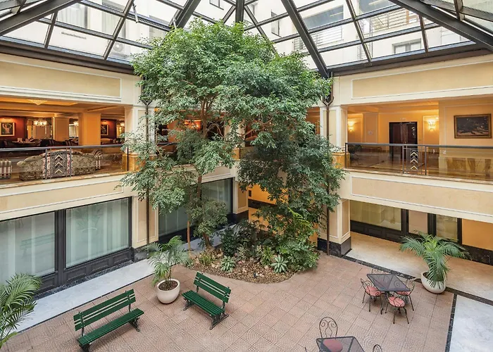 스타호텔 두 파크 4*